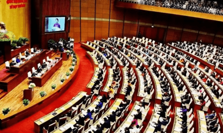 Vietnamese parliament to elect top leaders at new session