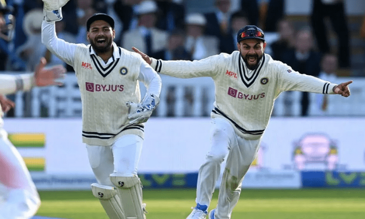3rd Test: Rishabh Pant asked to remove taping on keeping gloves