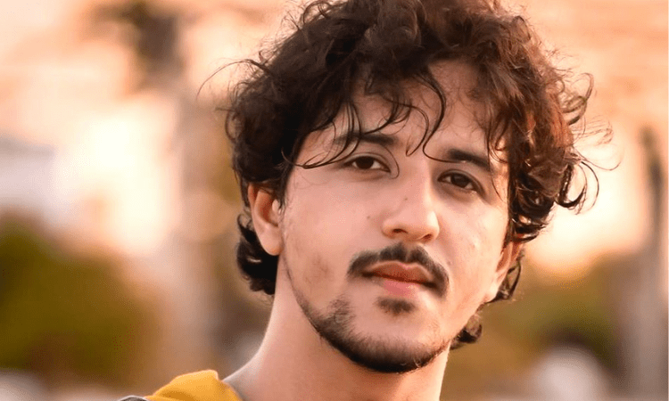 Singer Abhinav Shekhar’s new song ‘Bachpan’ exposes kids’ reality shows