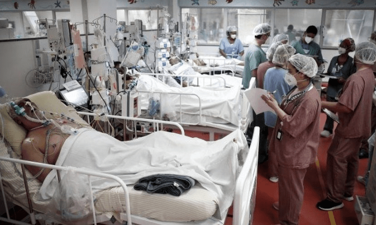 Brazil reports 1,211 more Covid deaths