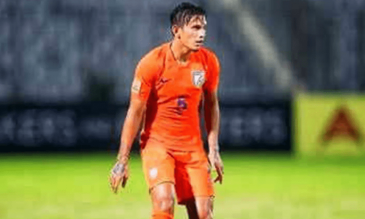 Chennaiyin FC rope in young Indian defender Davinder Singh