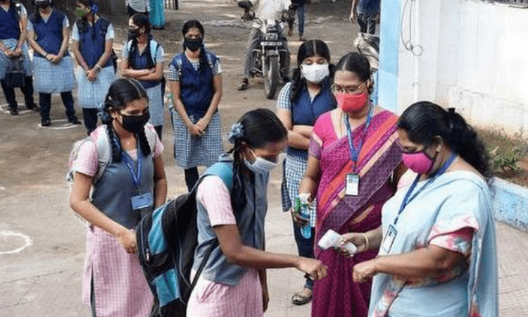 Classes 9-12 to open in TN from Sep 1