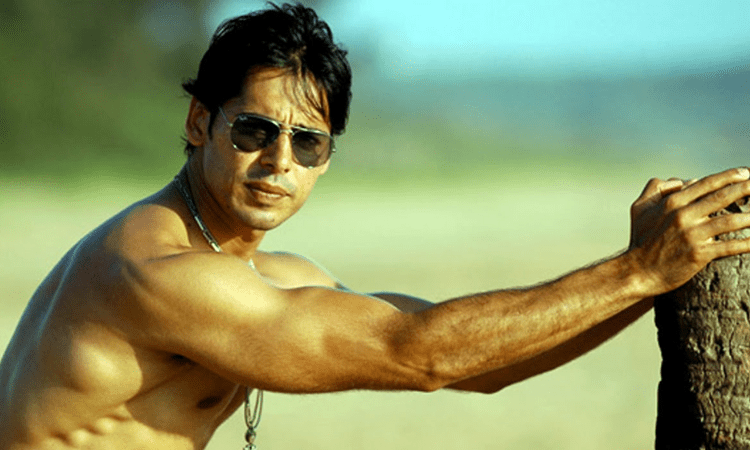 Dino Morea excited on debut as producer with ‘Helmet’