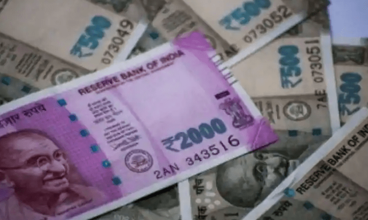 India’s April-July fiscal deficit reaches 21.3% of FY22 target