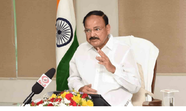 Lessons on Vijayanagar should be part of school syllabus: Naidu