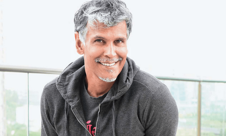Milind Soman finishes 8-day barefoot run at Statue of Unity