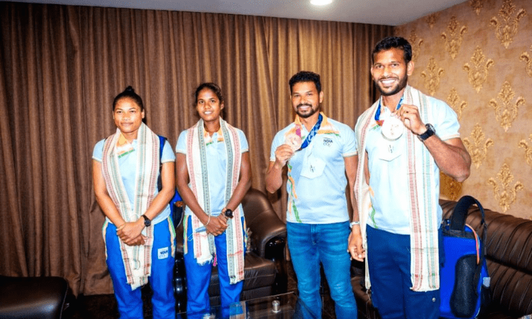 Odisha welcomes four Olympics hockey players