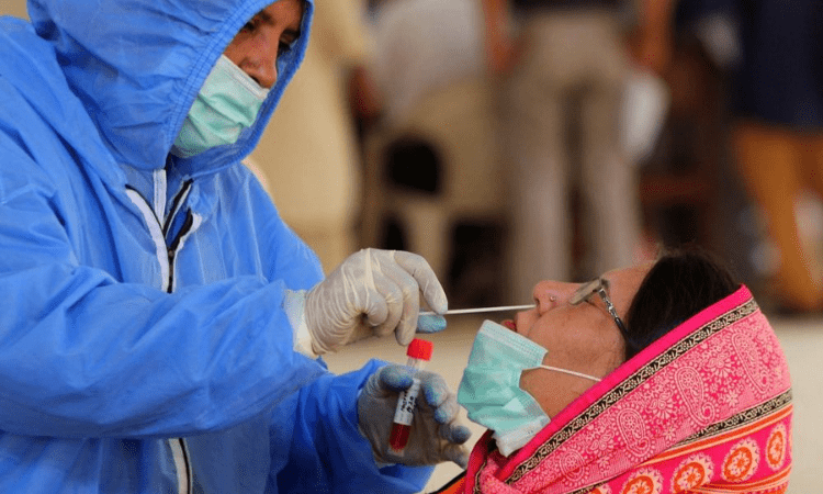 Pak reports 4,722 new Covid cases