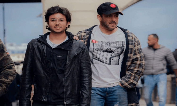 Salman shares pic with ‘bhatija’ Nirvan from ‘Tiger 3’ set