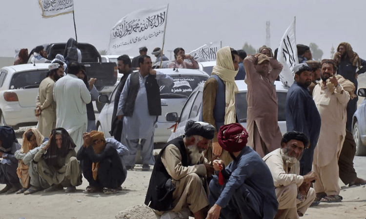 Taliban takeover in Afghanistan worries dry fruit traders in India