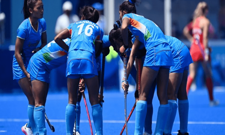 Women’s hockey team lost, but it achieved something bigger: Coach Marijne