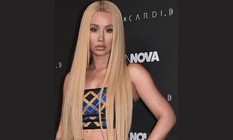 Iggy wants to live in ‘complete darkness 24/7’