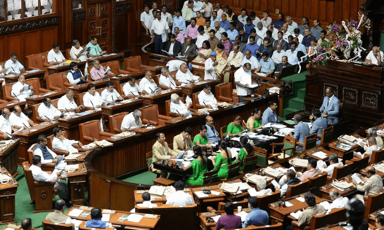 K’taka Assembly session: Cong leaders ride bullock carts, Yediyurappa sits in last row