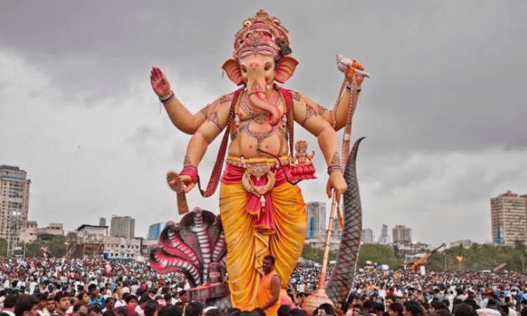 K’taka Cong asks govt to withdraw order on height of Ganesh idols