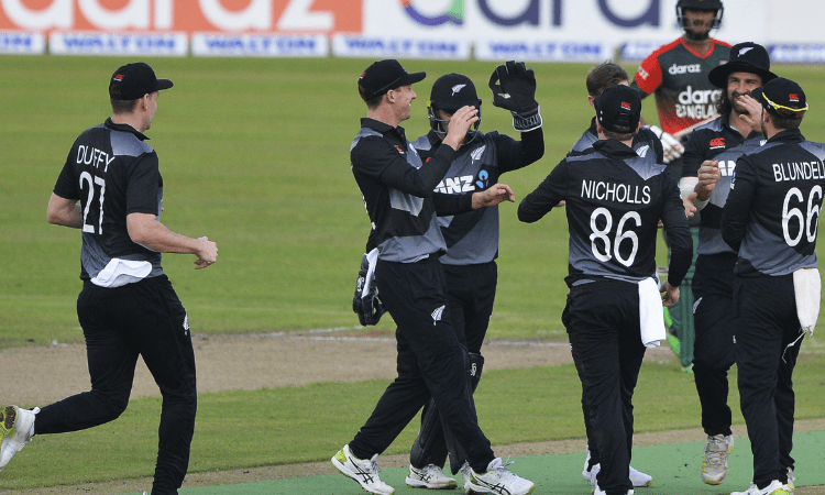 New Zealand lose Blundell ahead of series opener in Pakistan
