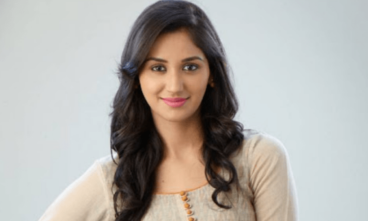 Nikita Dutta impressed with how everyone is treated equally in a ‘gurudwara’