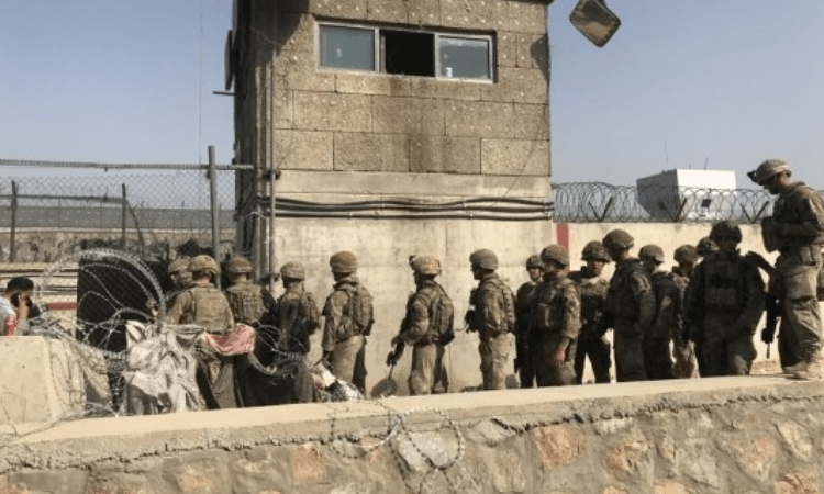 Taliban escorted Americans to gates of Kabul airport in secret pact with US military