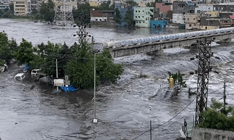 T’gana’s Musi river remains flooded, alert continues