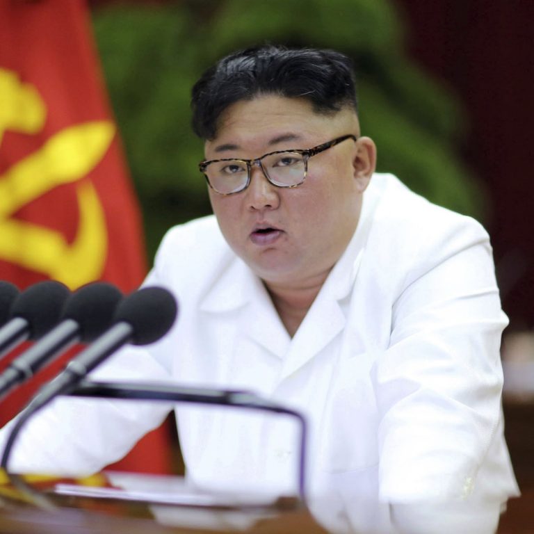 Kim Jong-un loses 20 kg, has no health issues: Seoul spy agency