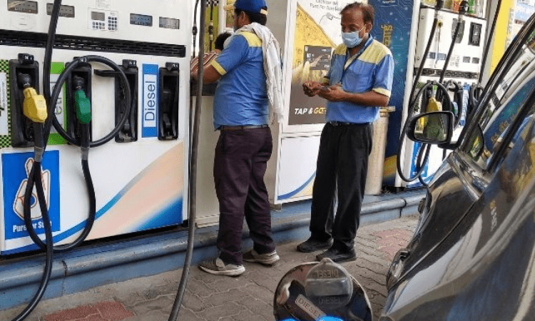 Diwali Relief: Petrol, diesel prices remain static