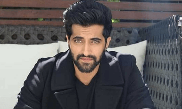 Ankur Rathee on kissing Akshay Oberoi in ‘Inside Edge’: Had never kissed another man before