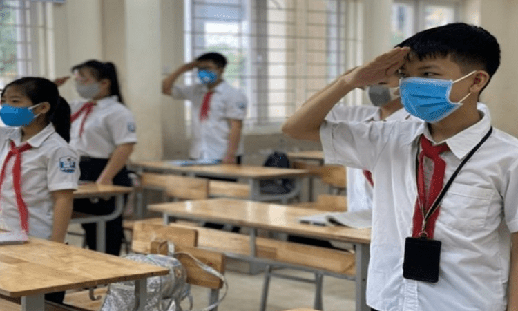 Hanoi cancels high school reopening