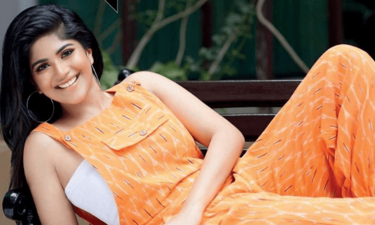 Megha Akash to play female lead in Vijay Milton’s ‘Mazhai Pidikatha Manithan’