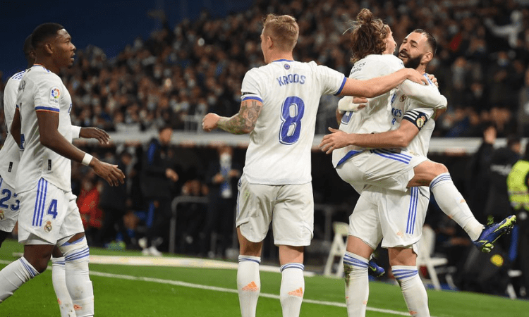 Real Madrid win derby and only Sevilla, Betis can keep up the pace in top-four