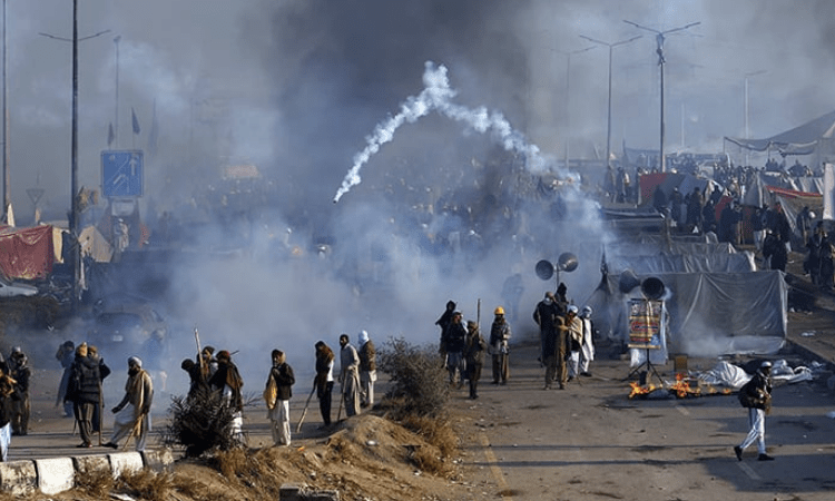 Thousands on streets in Gwadar as protests enter Day 17