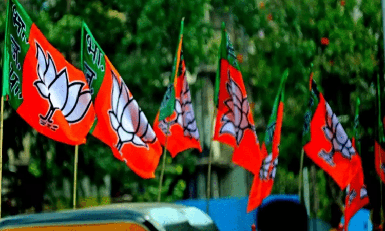 Battle for UP: First phase in UP is challenge for BJP, hope for SP