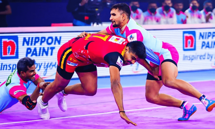 PKL 8: Pardeep, Srikant help me play my natural game, Says UP Yoddha’s Surender Gill
