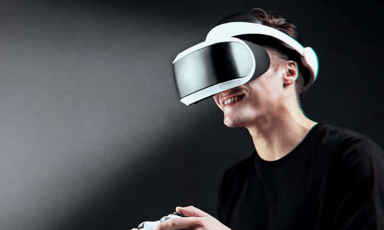 VR/AR headset shipments to grow 10X to cross 100 mn units by 2025