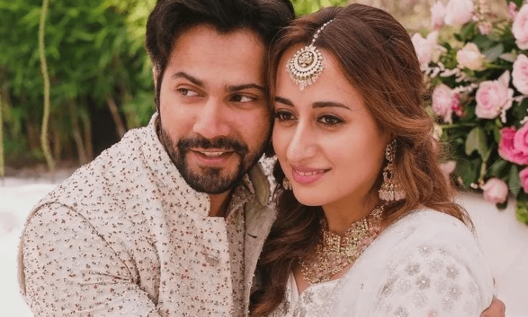 Varun treats fans with unseen wedding pics on 1st anniversary with Natasha