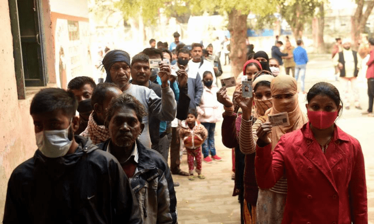 Battle for UP: 9.10% voter turnout till 9 am in phase 4