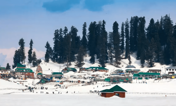 Light snow in higher reaches of J&K, Ladakh during next 24 hours
