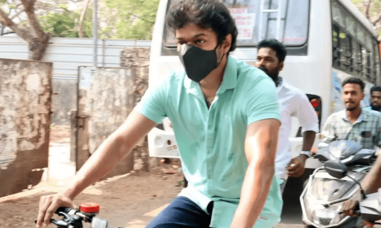 Polling underway for TN Urban polls; Superstar Vijay casts vote at Neelangari