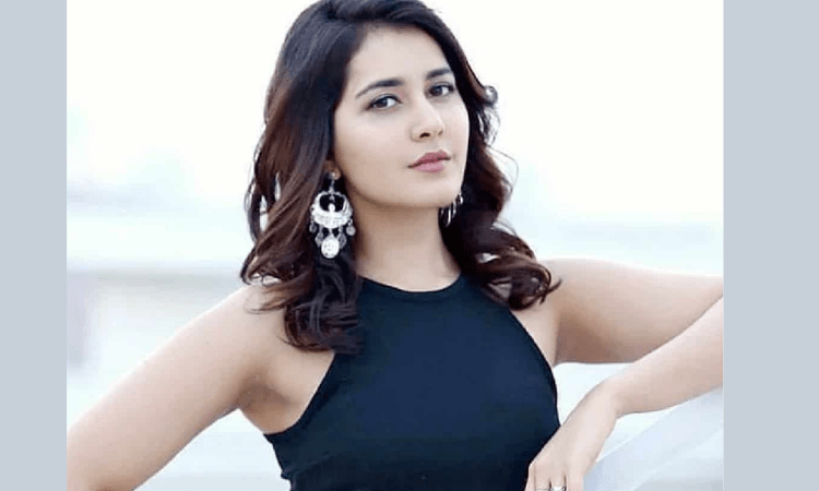 Raashii Khanna: Was nervous at first to work with Ajay Devgn