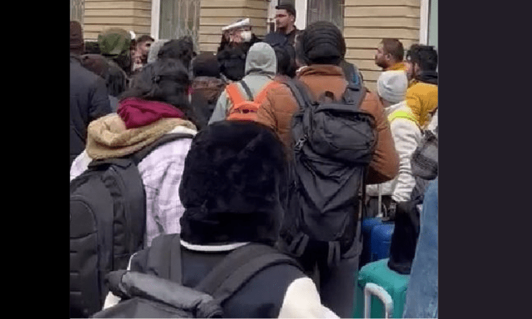 Running out of food & money, Indian students queue up outside Embassy in Kiev
