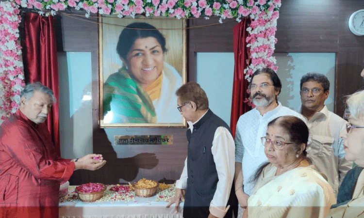 7 weeks after Lata Didi’s passing, her kin feel ‘orphaned’