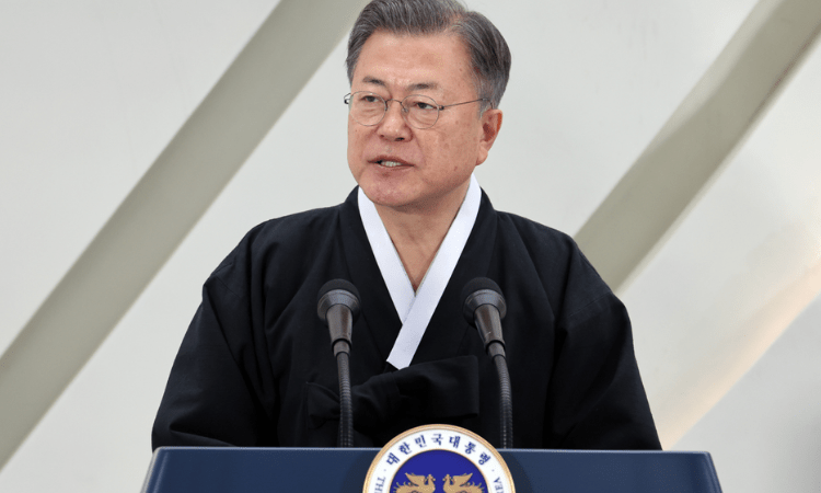S.Korean Prez calls for Japan to look squarely at history