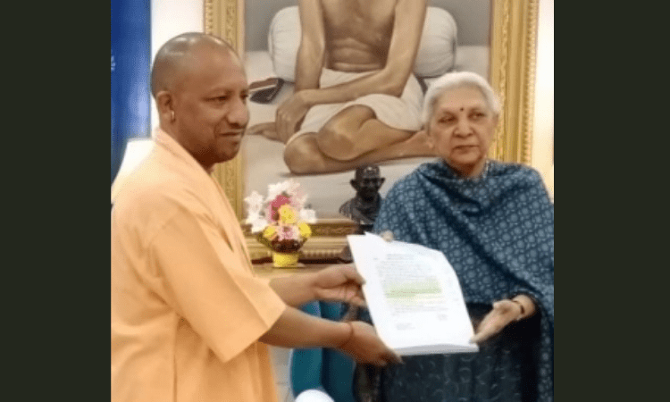 Yogi meets Governor, submits resignation