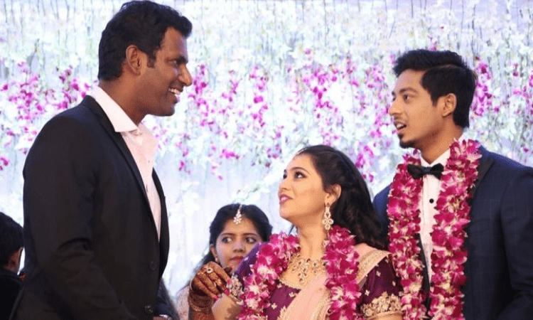 Actor Vishal’s sister Aishwarya blessed with baby girl