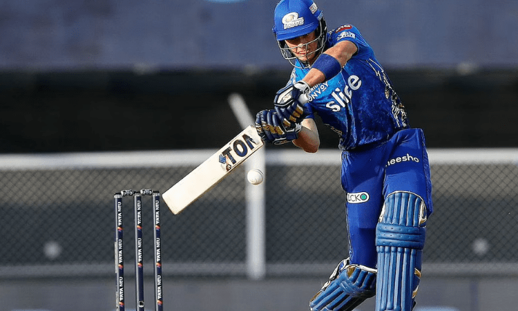 IPL 2022: De Villiers teaches me small things that helps me a lot, says Dewald Brevis