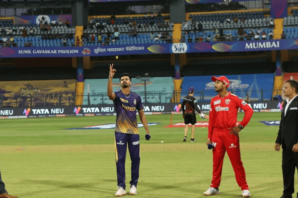 IPL 2022: KKR win toss, elect to field first against Punjab Kings