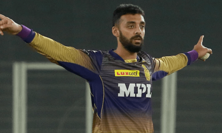 IPL 2022: Kolkata need combination of Narine, Chakravarthy to get going, says Graeme Smith