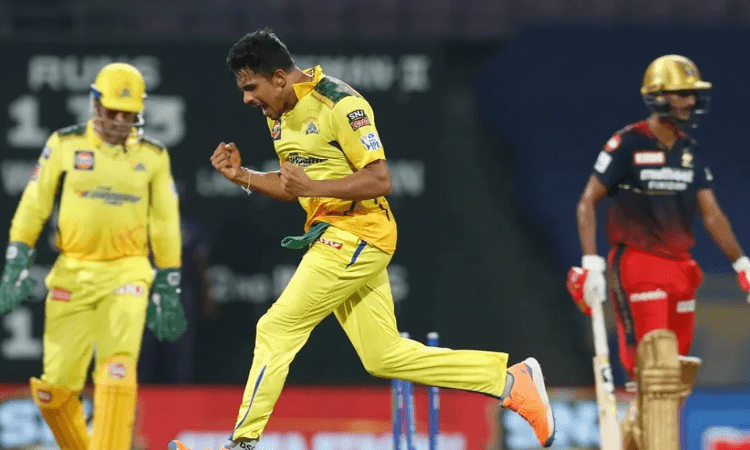 IPL 2022: Theekshana, Jadeja help CSK beat RCB by 23 runs for first win of season