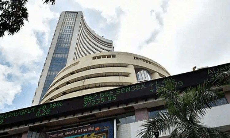 Snapping 5-day losing streak, indices up in opening session