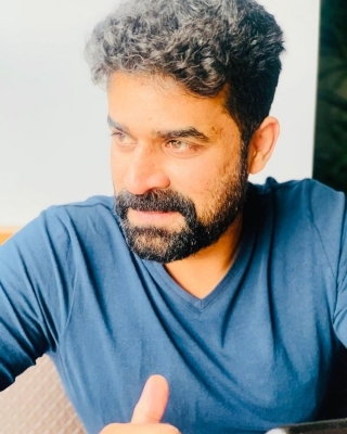 Vijay Babu slips out of Dubai? Red Corner notice to be issued on Tuesday