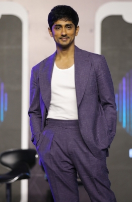 Important to strike a balance with social media exposure, says actor  Siddharth