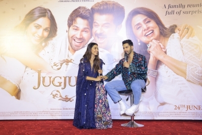 Varun Dhawan, and Kiara Advani enthrall fans in Delhi with ‘The Punjaabban’ song